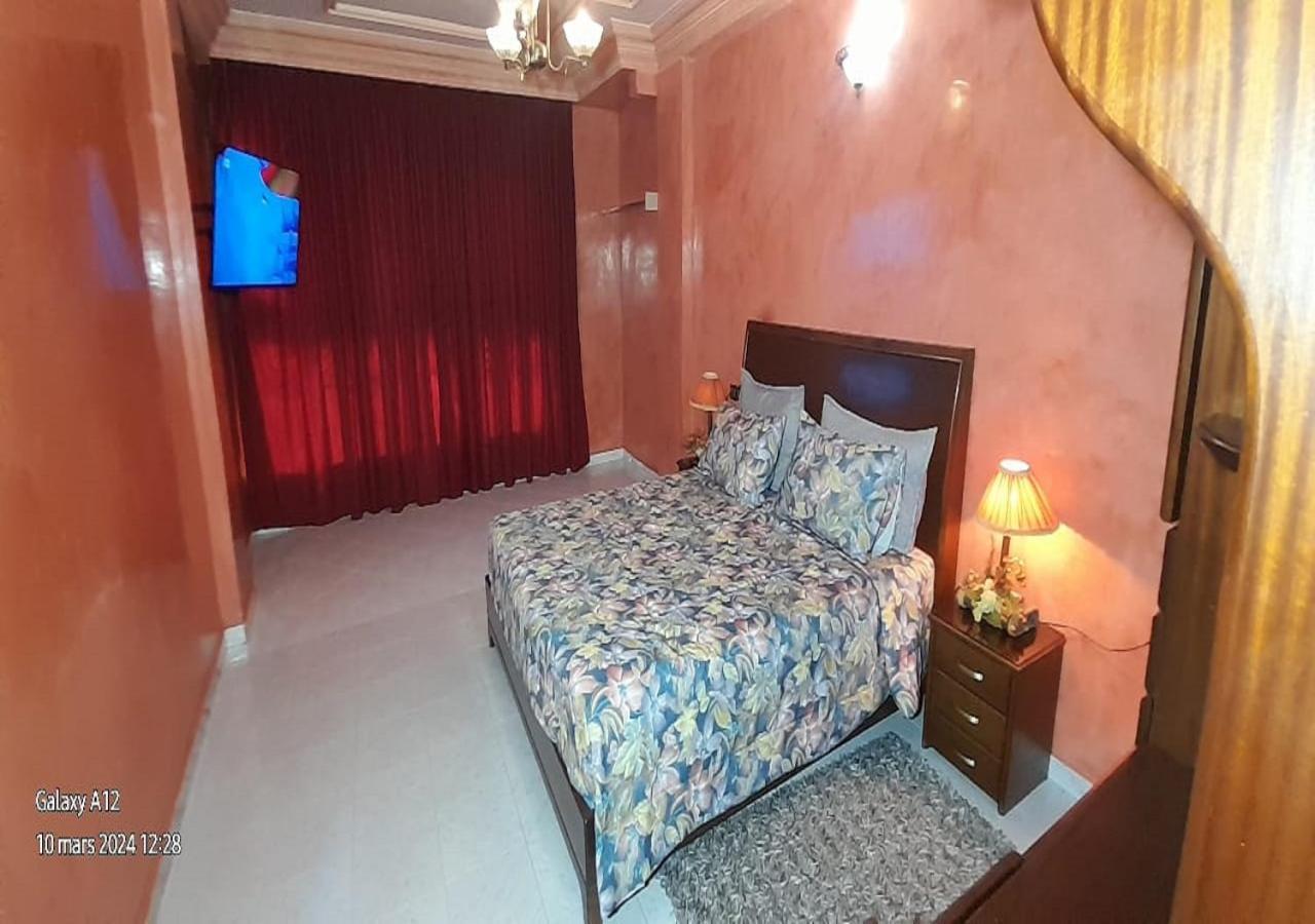 Moroccan Teguemi Casablanca Exterior photo